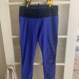Nike Drifit Legend Leggings